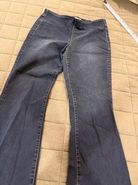 Jessica Simpson Women’s Dark Blue Stretch Bootcut Jeans